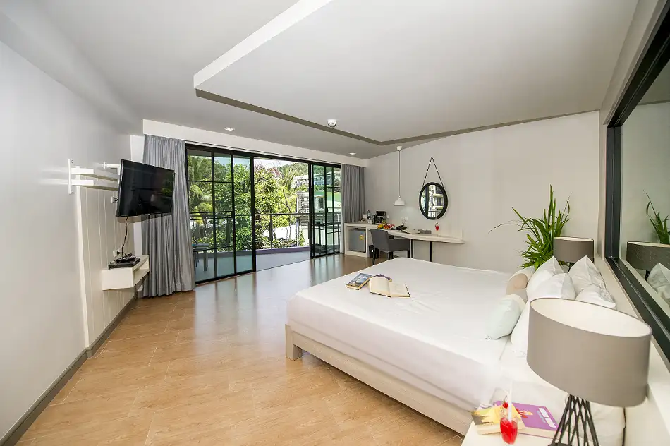 Krabi La Playa Resort เปิดโปร