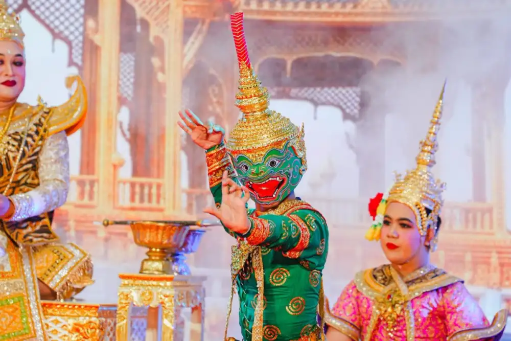 พาราไดซ์ พาร์ค ชวนตื่นตากับการแสดงโขนรามเกียรติ์สุดตระการตา ตอน 