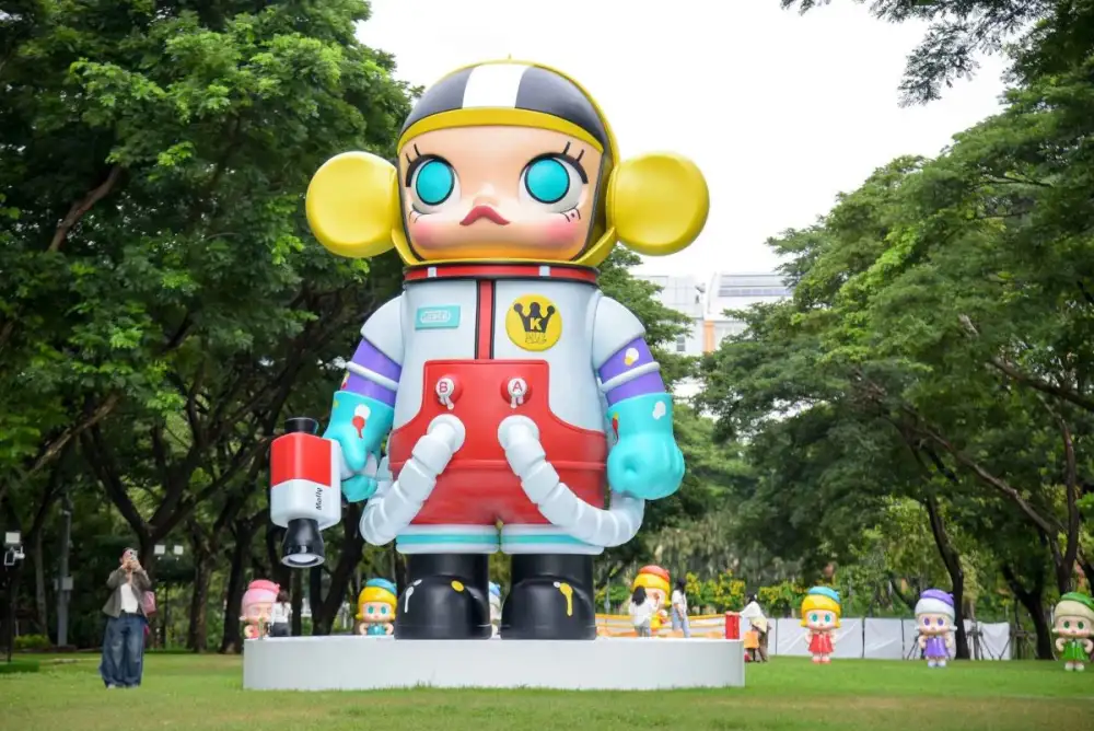 PMCU ? POP MART ผสานพลัง MOLLY เชื่อม Global Character สู่ Local District ต่อยอดบรรทัดทองจาก 